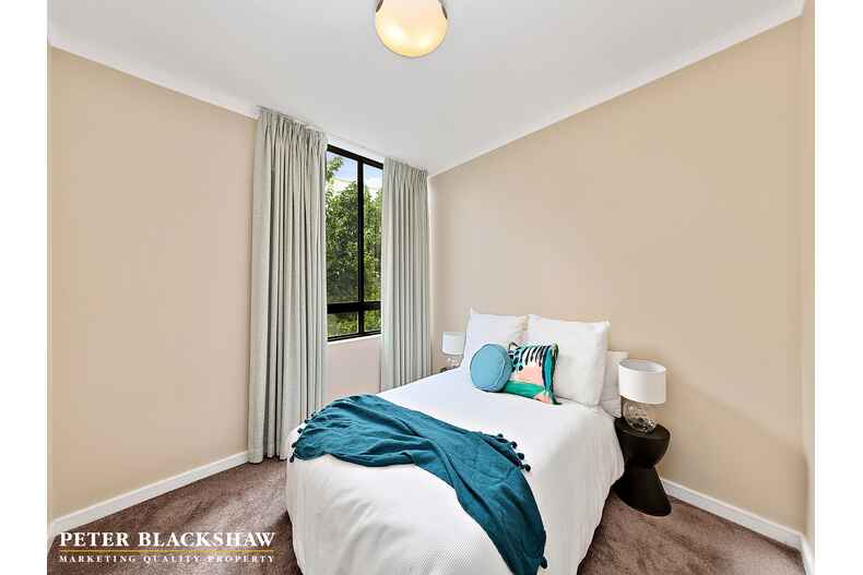 125/53 Eyre Street Kingston