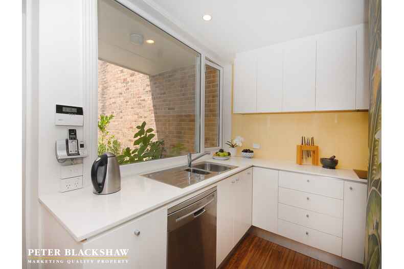 5/3 Allambee Street Reid