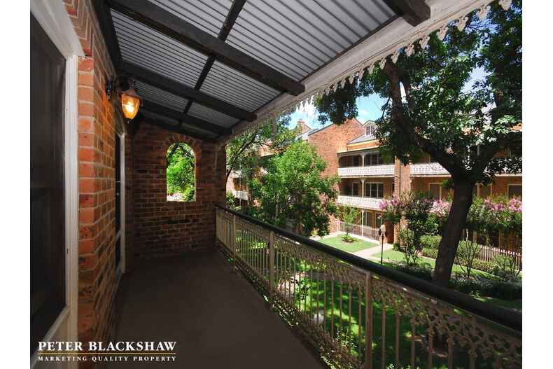 5/3 Allambee Street Reid