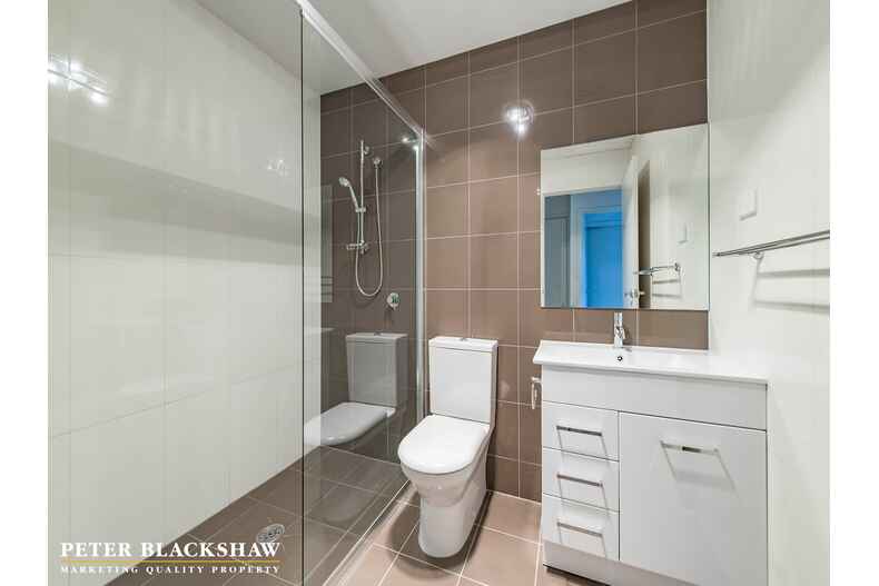 8/39 Jerrabomberra Avenue Narrabundah