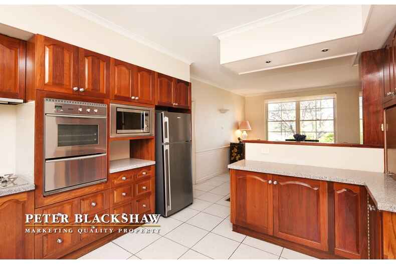 42 Holmes Crescent Campbell 42 Holmes Crescent Campbell