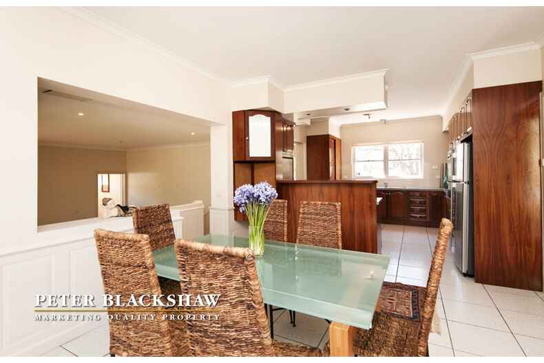 42 Holmes Crescent Campbell 42 Holmes Crescent Campbell