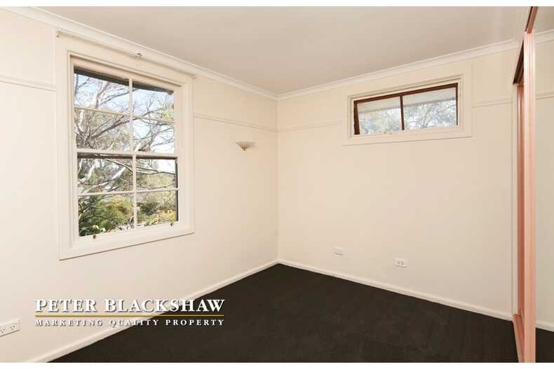 42 Holmes Crescent Campbell 42 Holmes Crescent Campbell