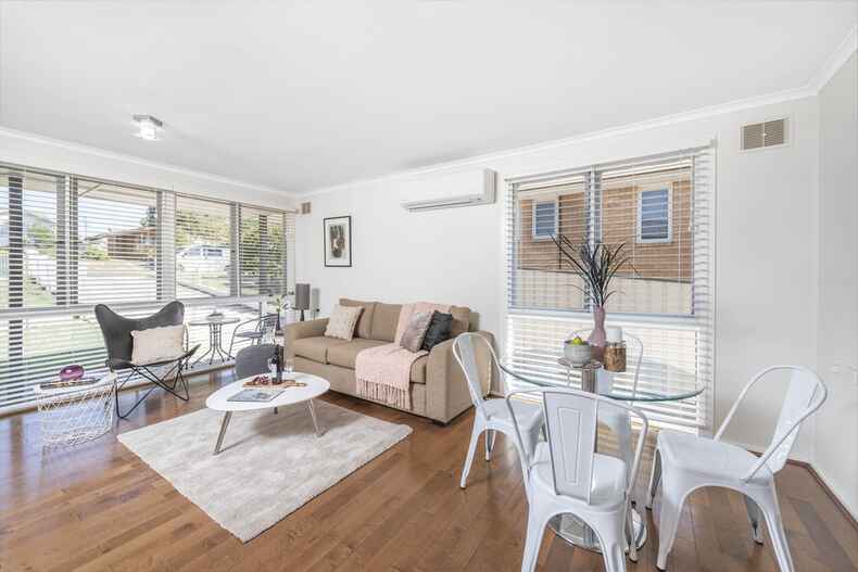 122 Donald Road Queanbeyan 122 Donald Road Queanbeyan