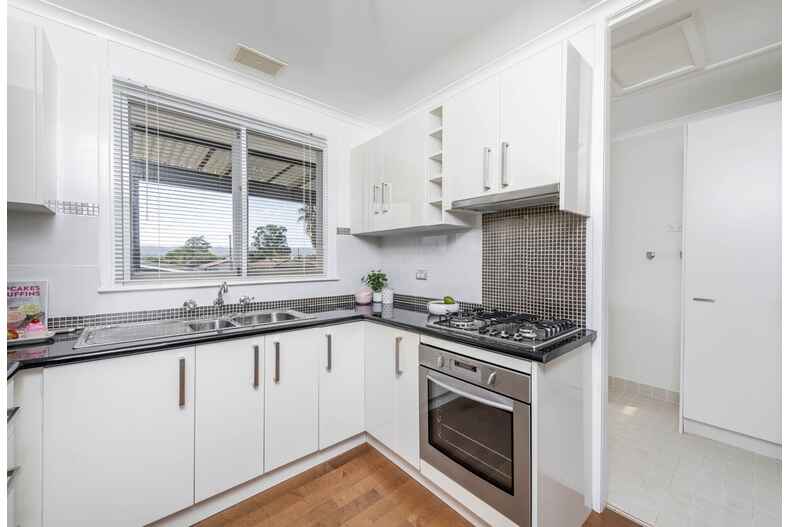 122 Donald Road Queanbeyan 122 Donald Road Queanbeyan