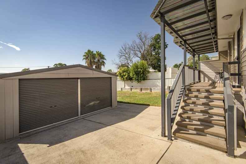 122 Donald Road Queanbeyan 122 Donald Road Queanbeyan