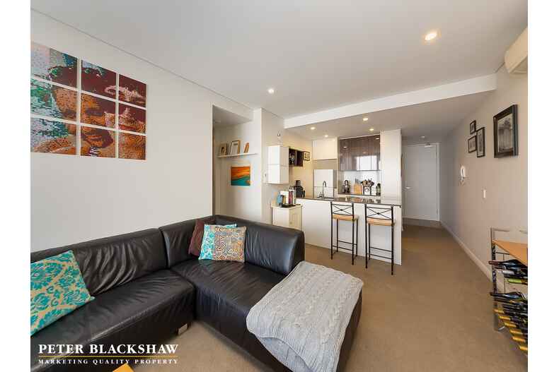 60/30 Blackall Street Barton