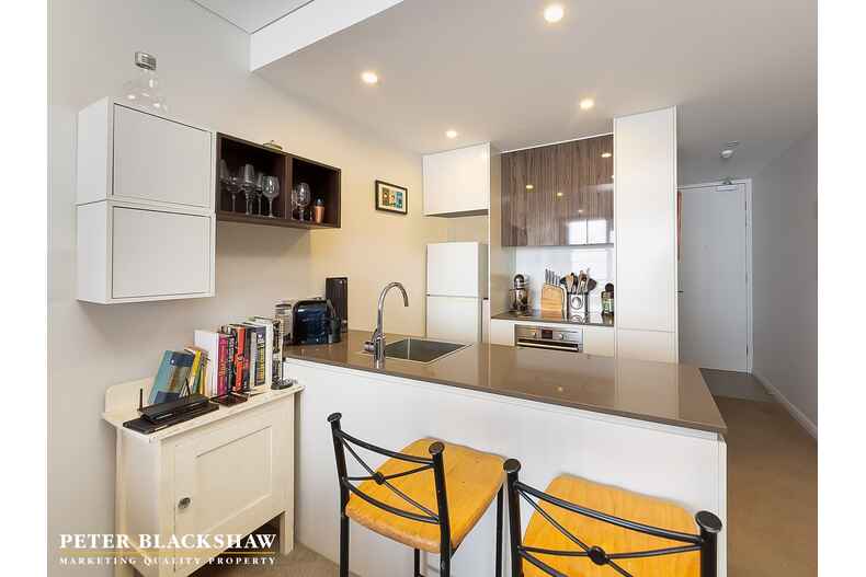 60/30 Blackall Street Barton