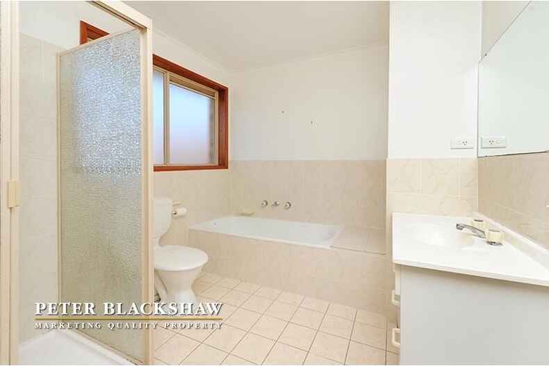 4/166 Clive Steele Avenue Monash 4/166 Clive Steele Avenue Monash