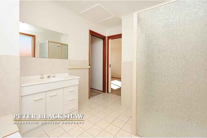 4/166 Clive Steele Avenue Monash 4/166 Clive Steele Avenue Monash