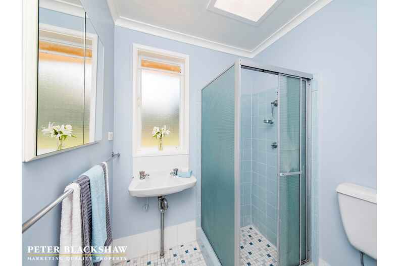 76 Vasey Crescent Campbell