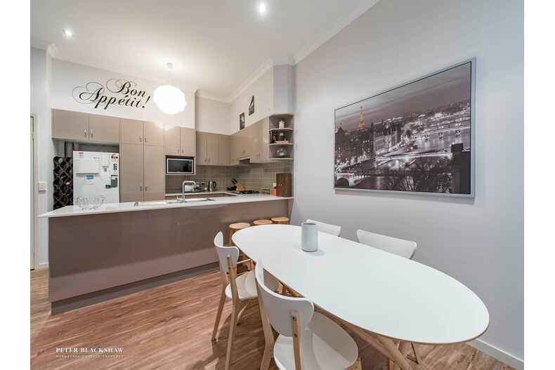 3/180 Monaro Crescent Red Hill