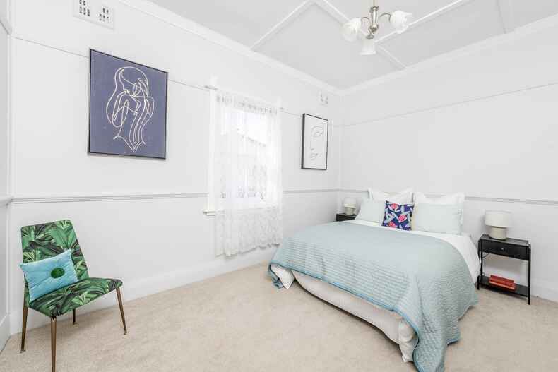 9 The Crescent Queanbeyan