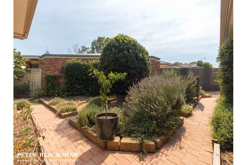 7 Jonsson Court Dunlop 7 Jonsson Court Dunlop