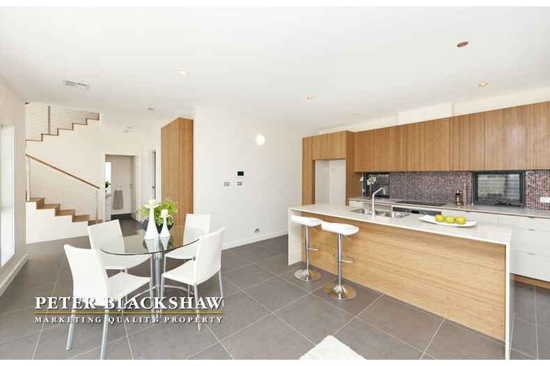 2/7 Damala Street Waramanga 2/7 Damala Street Waramanga