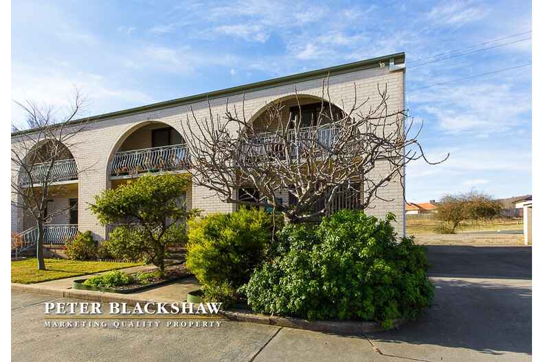 5/47 Booth  Street Queanbeyan East