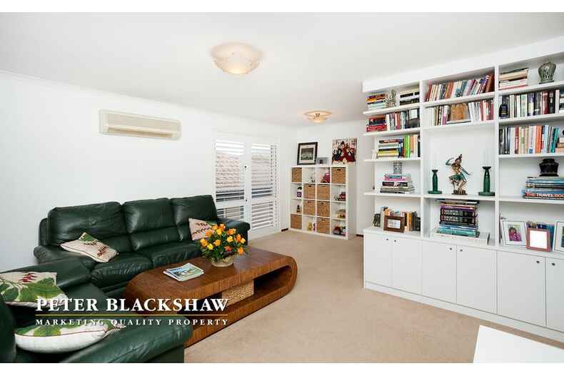 17 Lochiel Street Karabar