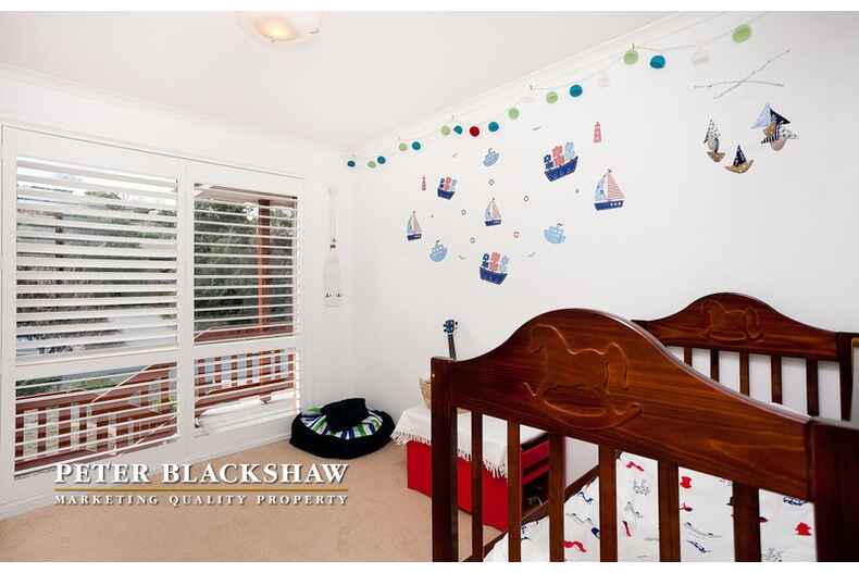 17 Lochiel Street Karabar