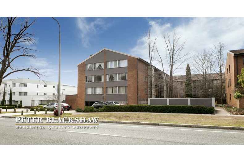 5/99 Canberra Avenue Griffith