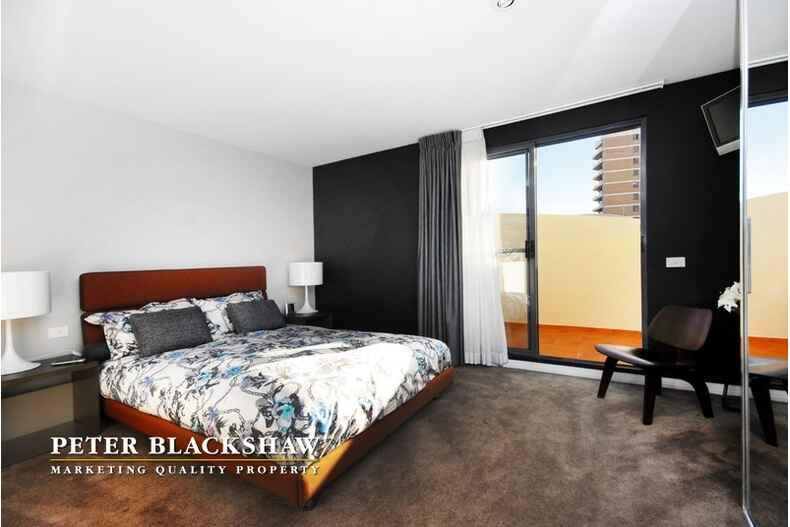 157/8 Jardine Street Kingston