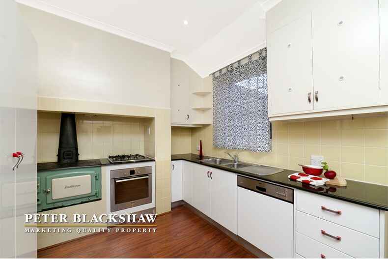 76 Stuart  Street Narrabundah
