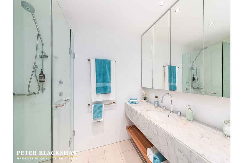 4/1 Sydney Avenue Barton