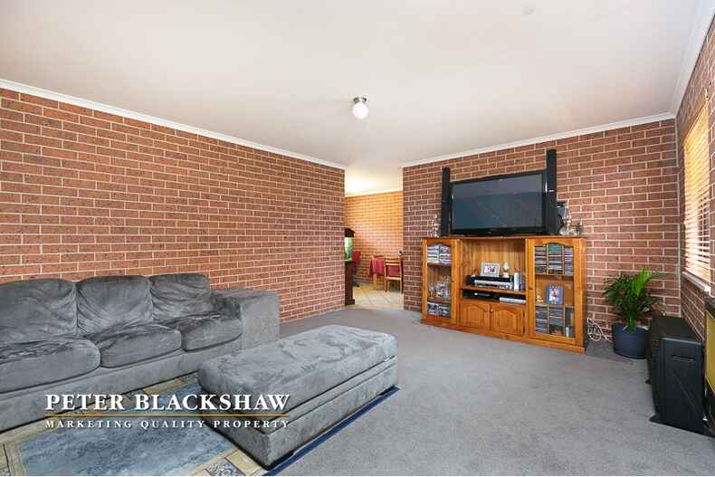 6/15 Charles  Street Queanbeyan