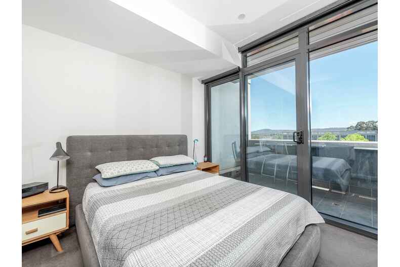 522/20 Anzac Park Campbell 522/20 Anzac Park Campbell