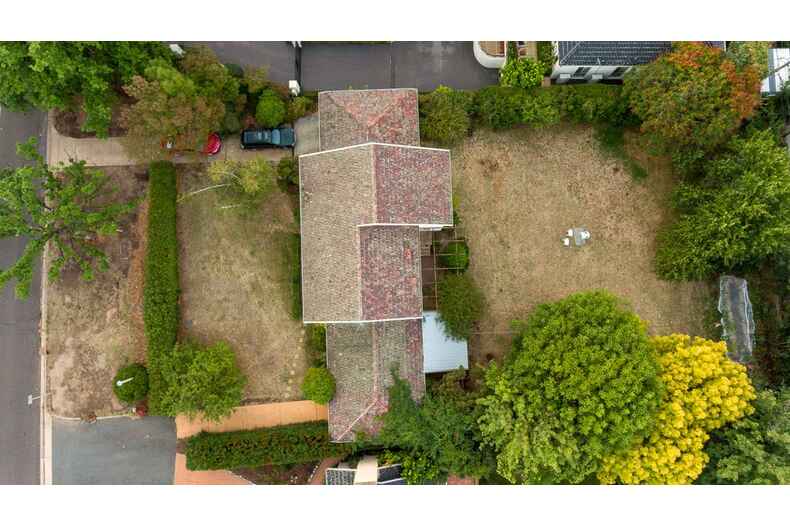 71 National Circuit Deakin