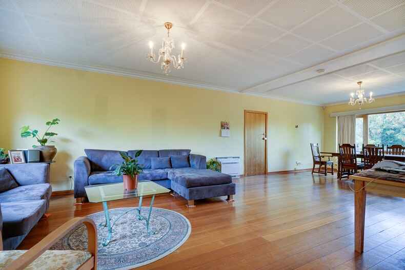 71 National Circuit Deakin