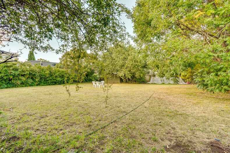 71 National Circuit Deakin