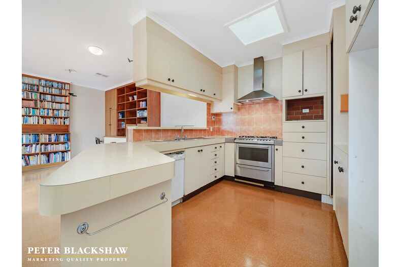 5 Lindsay Street Griffith 5 Lindsay Street Griffith