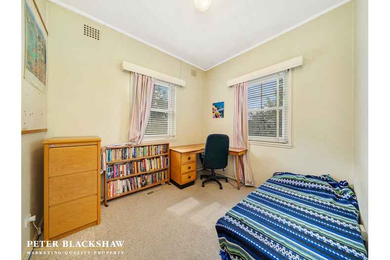 5 Lindsay Street Griffith 5 Lindsay Street Griffith