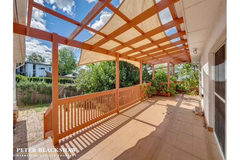 5 Lindsay Street Griffith 5 Lindsay Street Griffith