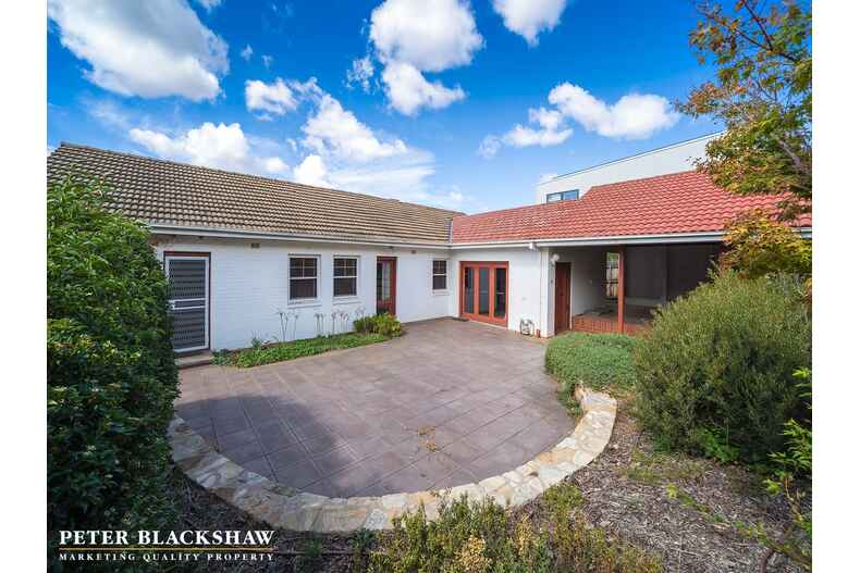 5 Lindsay Street Griffith 5 Lindsay Street Griffith