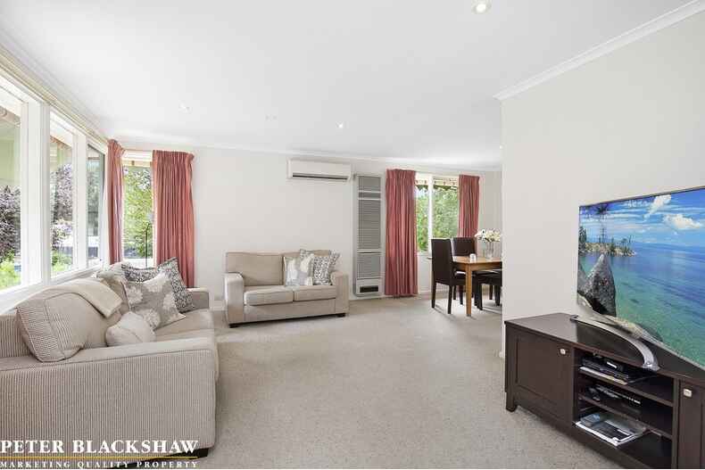 11 Laycock Place Holt 11 Laycock Place Holt