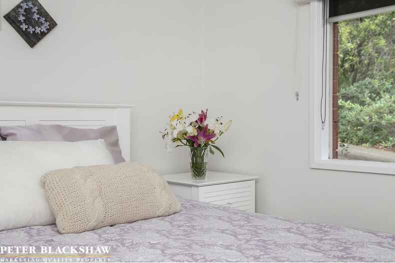 11 Laycock Place Holt 11 Laycock Place Holt