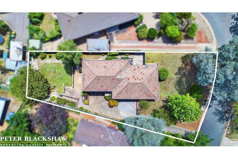 11 Laycock Place Holt 11 Laycock Place Holt