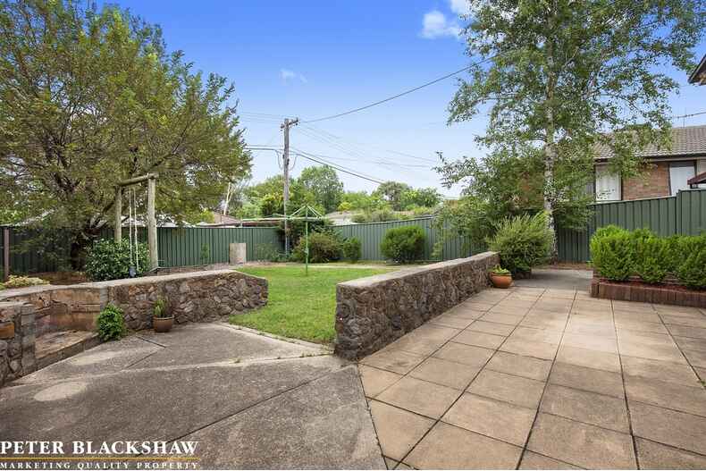 11 Laycock Place Holt 11 Laycock Place Holt