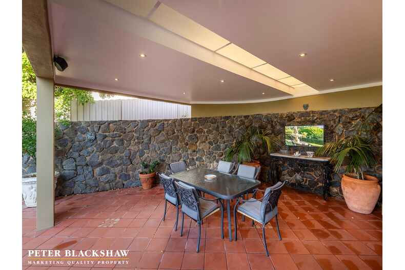46 Monkman Street Chapman 46 Monkman Street Chapman