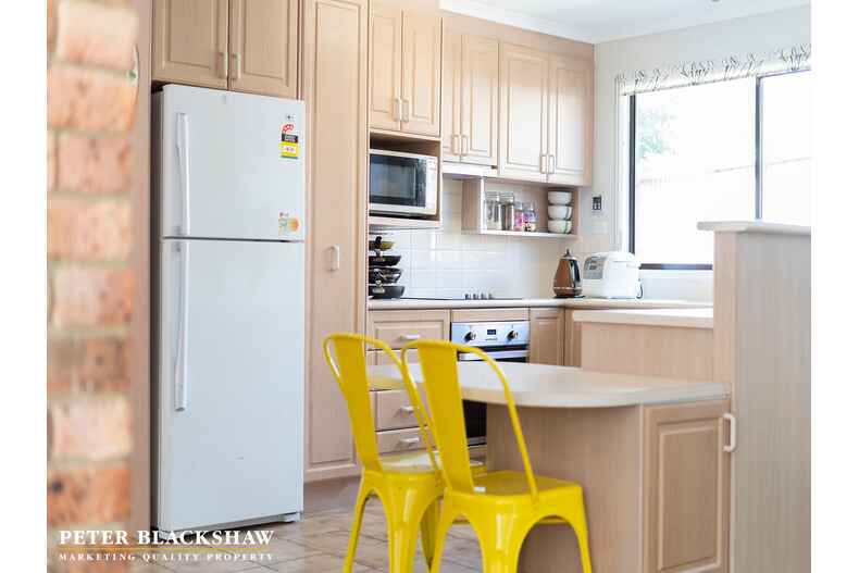 24 Ratcliffe Crescent Florey 24 Ratcliffe Crescent Florey