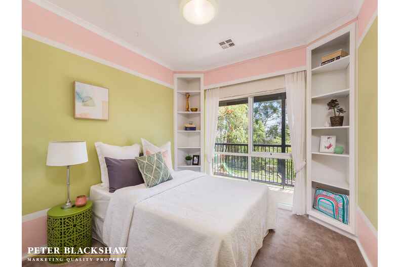 101 Learmonth Drive Kambah 101 Learmonth Drive Kambah