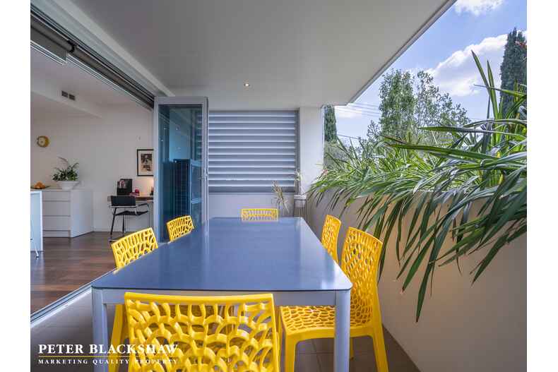 9/2 Melbourne Avenue Deakin 9/2 Melbourne Avenue Deakin