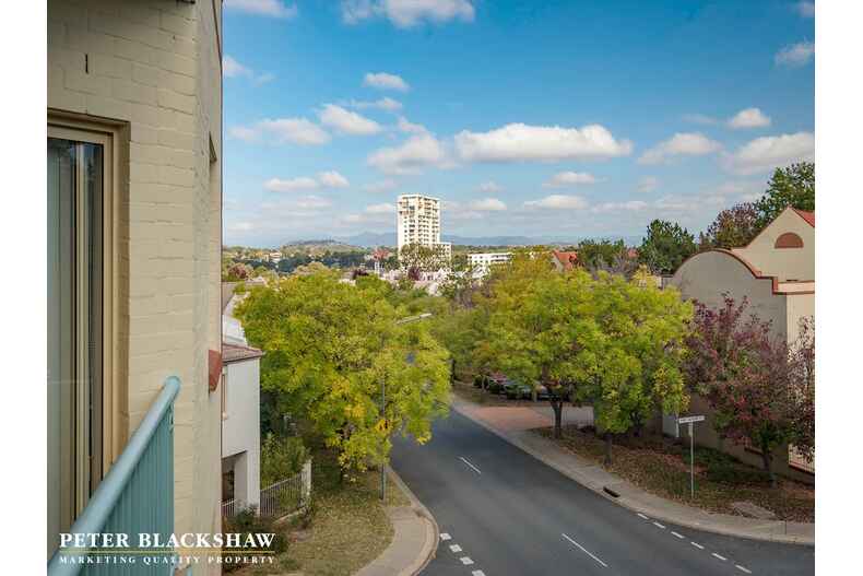 17/1 Port Jackson Circuit Phillip 17/1 Port Jackson Circuit Phillip