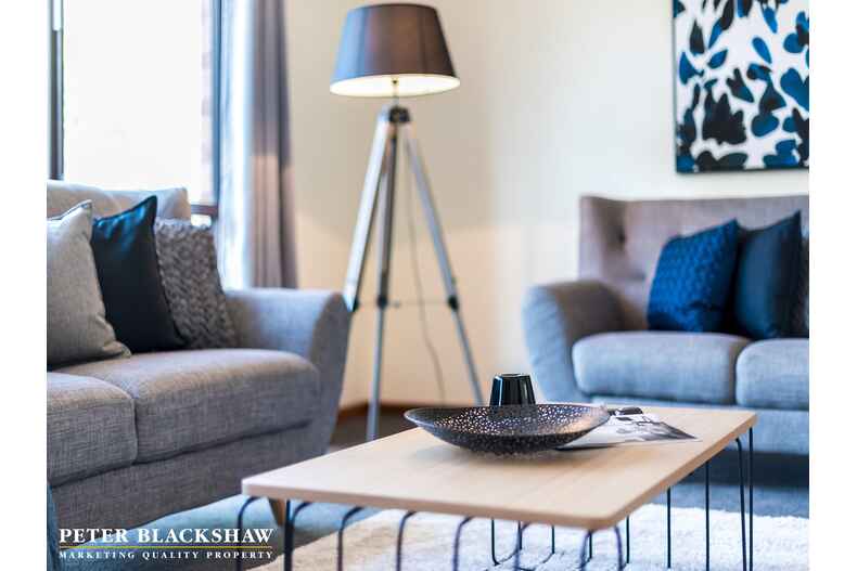 55 Enid Lorimer Circuit Chisholm 55 Enid Lorimer Circuit Chisholm