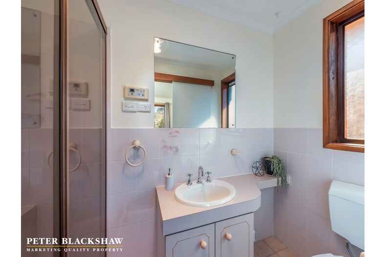 55 Enid Lorimer Circuit Chisholm 55 Enid Lorimer Circuit Chisholm