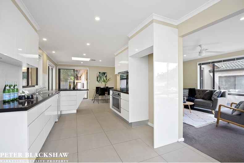 42 Barnard Circuit Florey 42 Barnard Circuit Florey