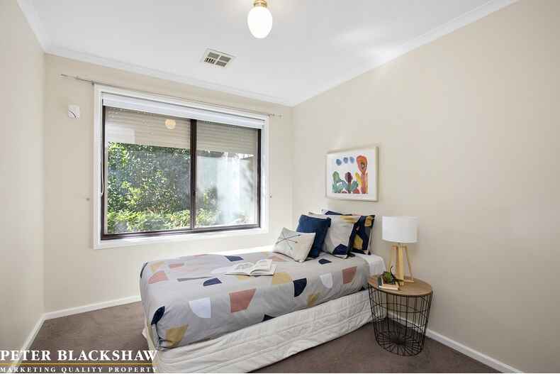 42 Barnard Circuit Florey 42 Barnard Circuit Florey