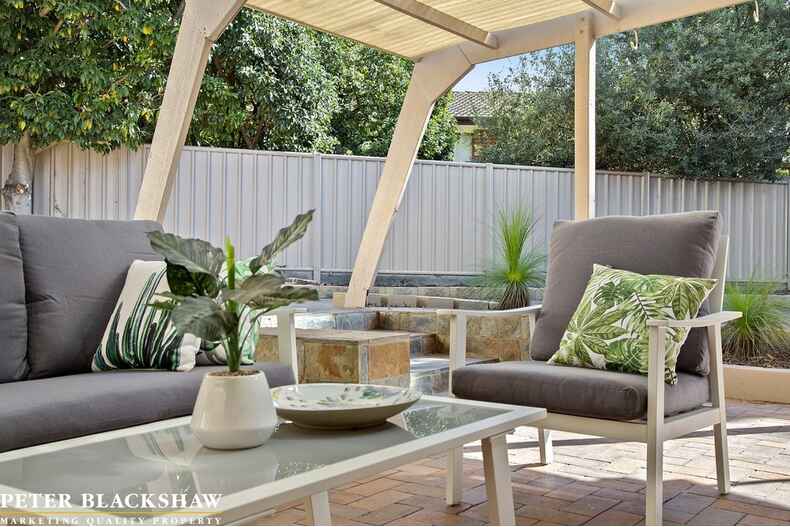 42 Barnard Circuit Florey 42 Barnard Circuit Florey