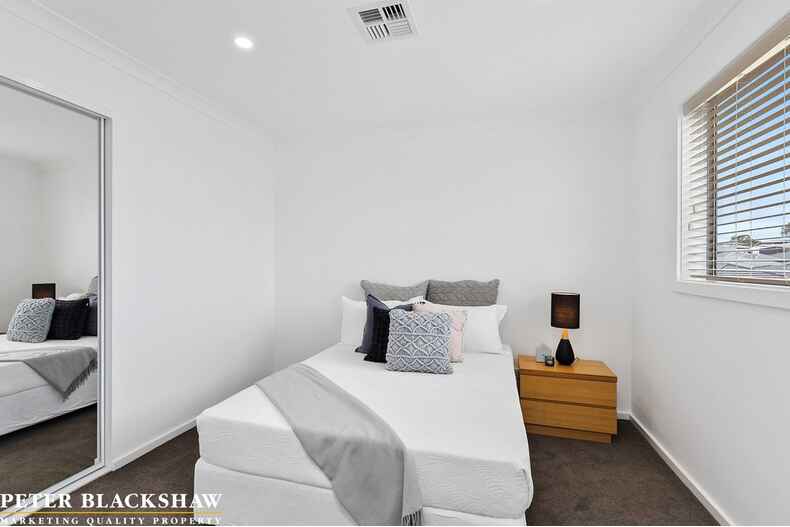 26 Helmrich Street Moncrieff 26 Helmrich Street Moncrieff